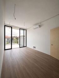 Sembawang Hills Estate (D20), Terrace #572173011